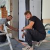 Mathieu Et Matisse Devant Pve Chantier